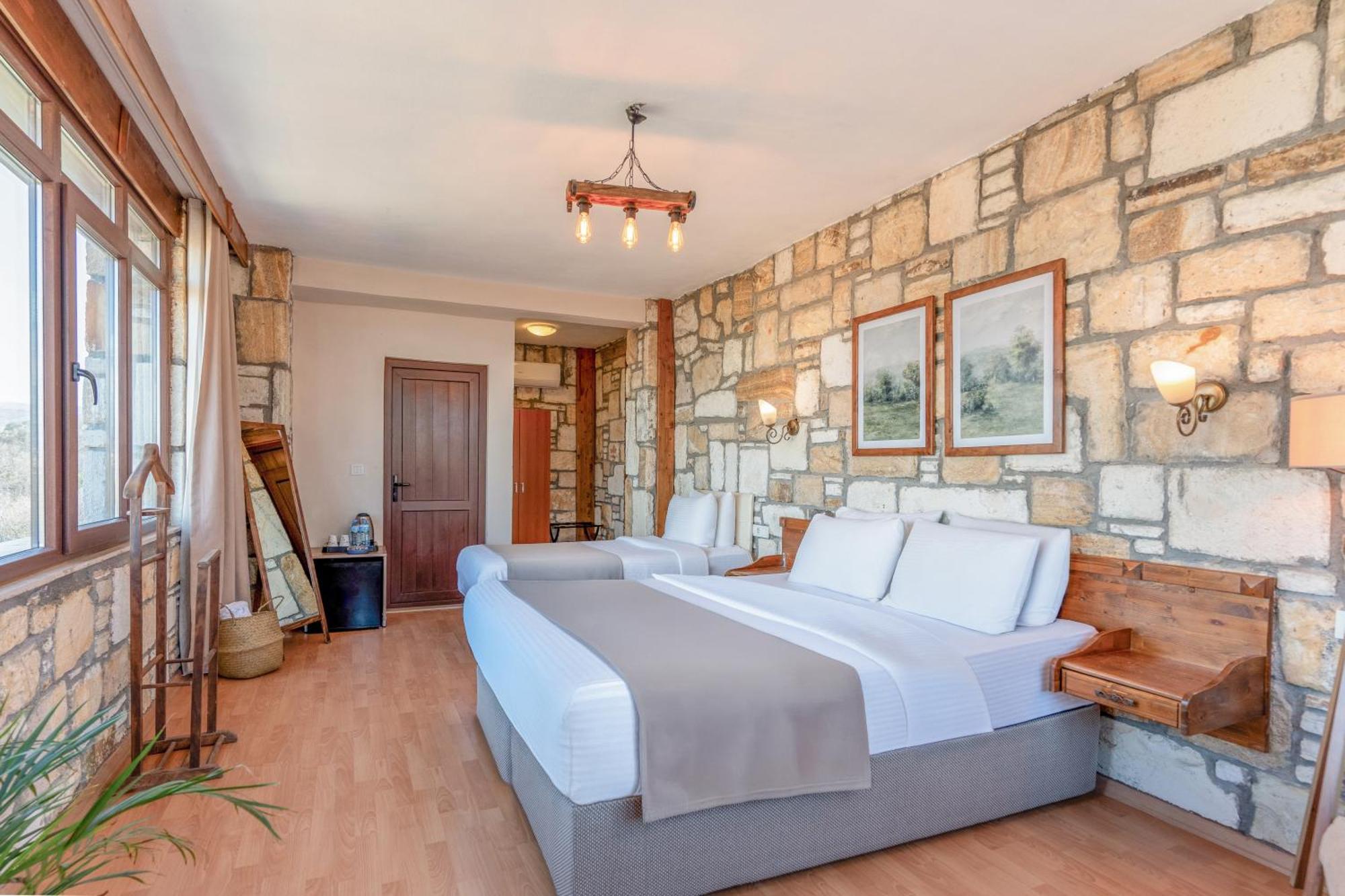 Hotel Kozbeyli Konagi à Yenifoca Extérieur photo